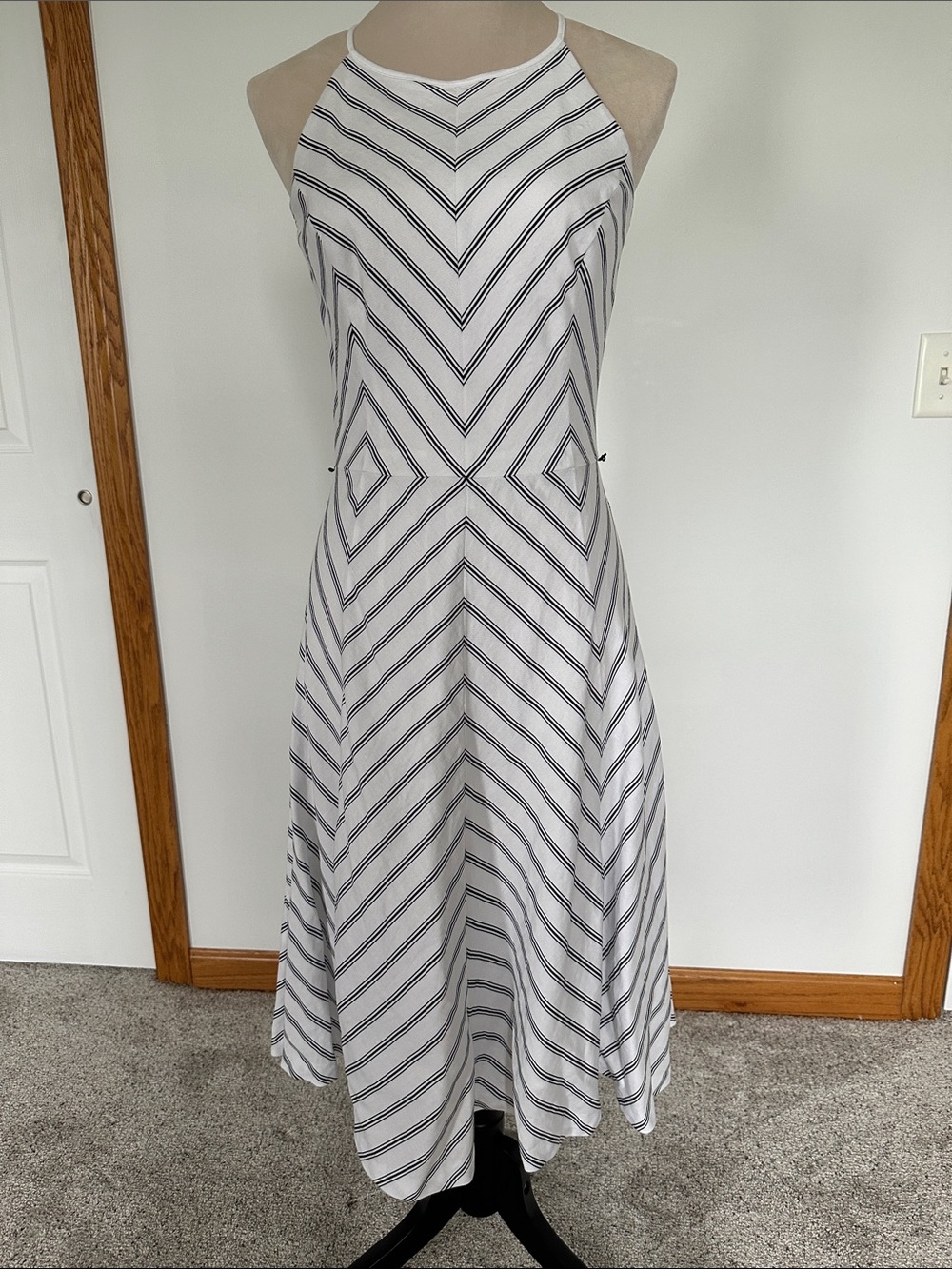 White House Black Market sun dress white with black stripes midi size 6